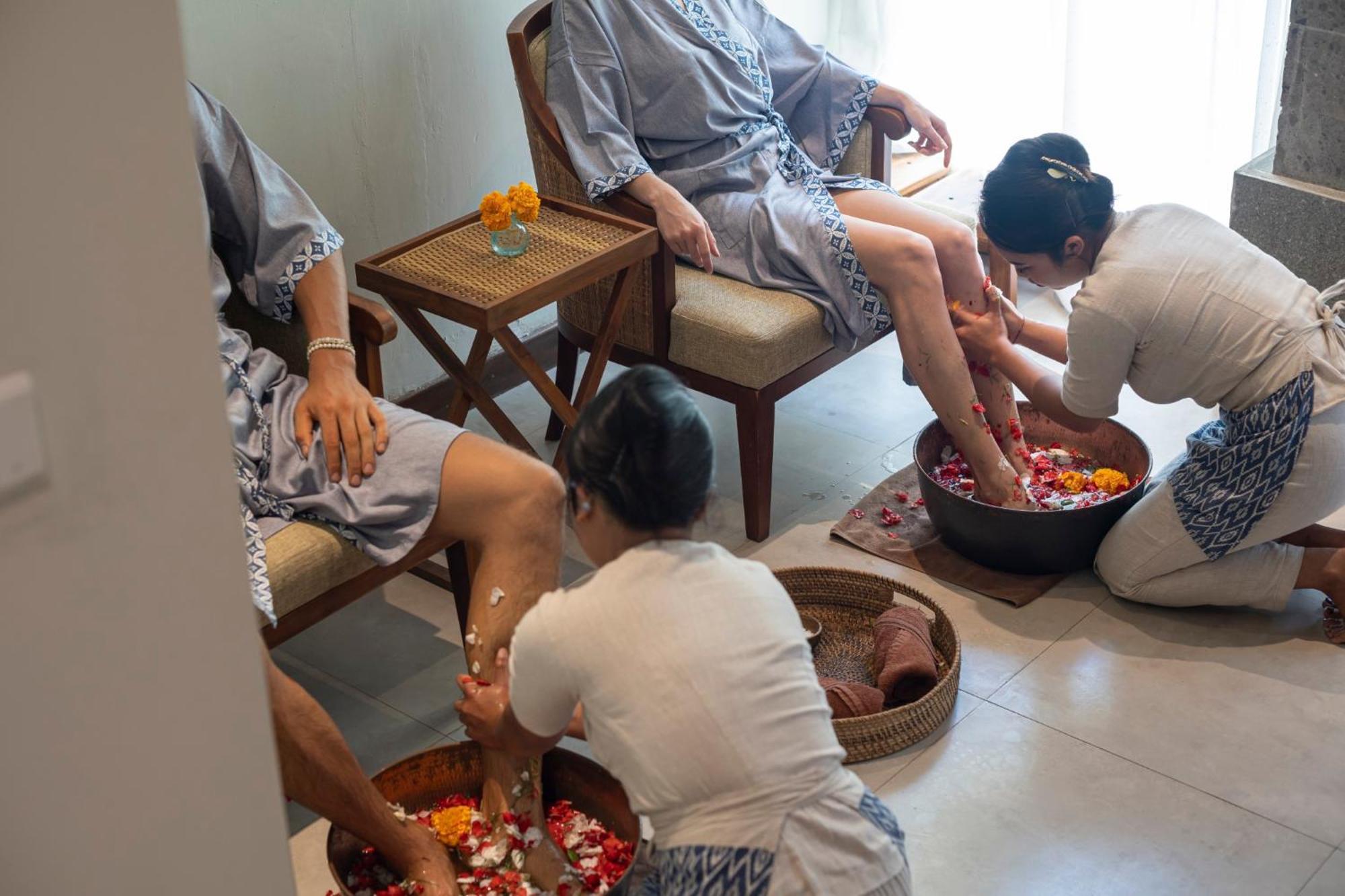 乌布阿卡萨里度假村 德格拉朗 外观 照片